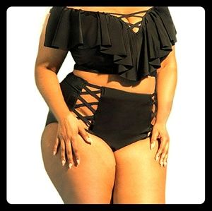 1x NWT bathing suit 2 piece ruffle swim suit⛵